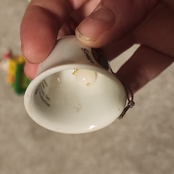 Set of 2 vintage Snoopy Peanuts ornaments - Picture 4 of 10